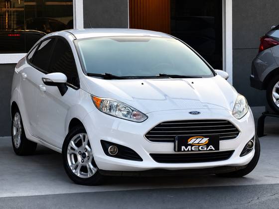 FORD FIESTA 1.6 SE SEDAN 16V FLEX 4P POWERSHIFT FORD FIESTA 1.6 SE SEDAN 16V FLEX 4P POWERSHIFT